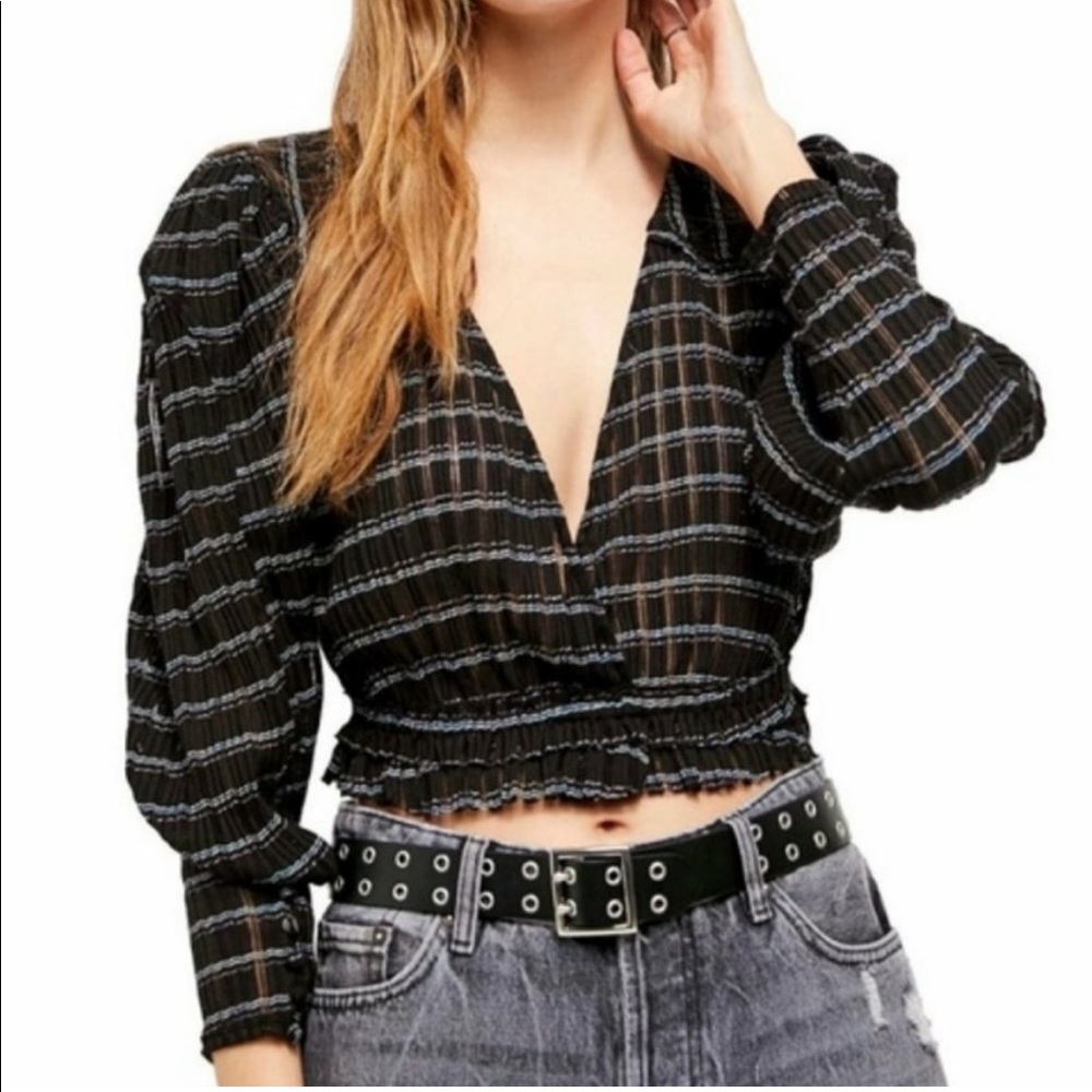 FREE People Girlfriend Crop Long-Sleeve Top. Size XS